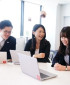 アチーブメント株式会社(有明本社)