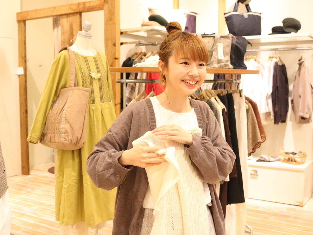 Samansa Mos2 自由が丘のアルバイト パート求人情報 Joblist ジョブリスト スマホであつめる みんなの街の求人はり紙