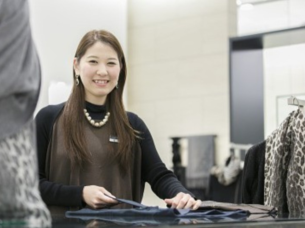 Hiroko Bis 福井西武 アパレル販売スタッフのアルバイト パート求人情報 Joblist ジョブリスト スマホであつめる みんなの街の求人 はり紙