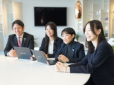 アチーブメント株式会社(有明本社)