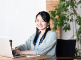 株式会社ログシー