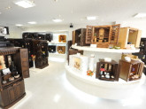 メモリアル仏壇　イオン野田店