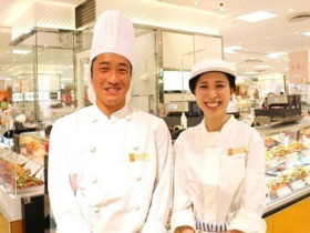 Dcmくろがねや 海老名下今泉店のアルバイト パート求人情報 Joblist ジョブリスト スマホであつめる みんなの街の求人はり紙