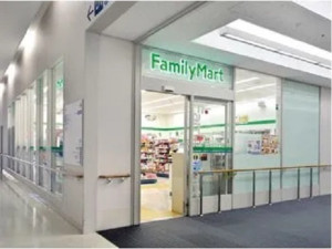 ファミリーマート伊勢赤十字病院店