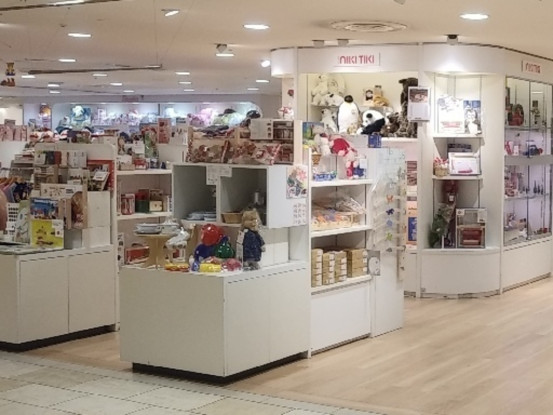アトリエ ニキティキ横浜髙島屋店 画像1