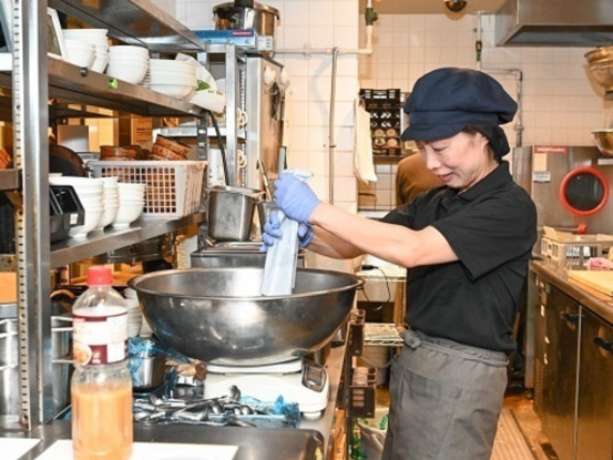 台湾小籠包　新宿サブナード店 画像1