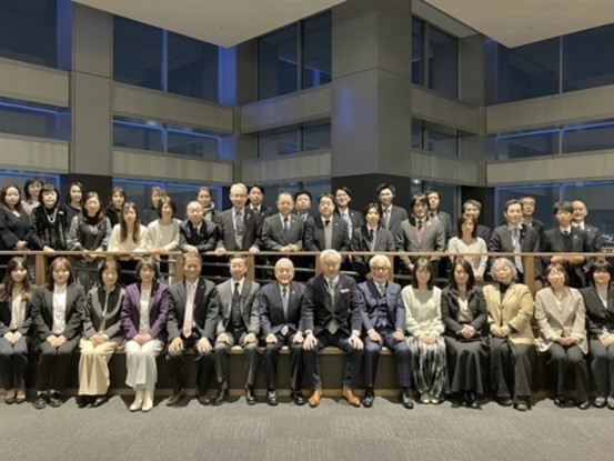 株式会社保険あっとなびプラネット 画像1