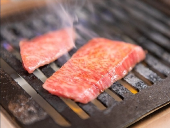 有限会社春日野　焼肉いしどう 画像1
