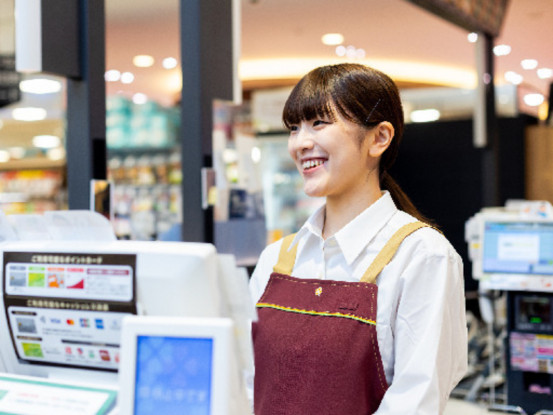 ライフ鎌倉梶原店_【パート】レジ（店舗コード684） 画像1
