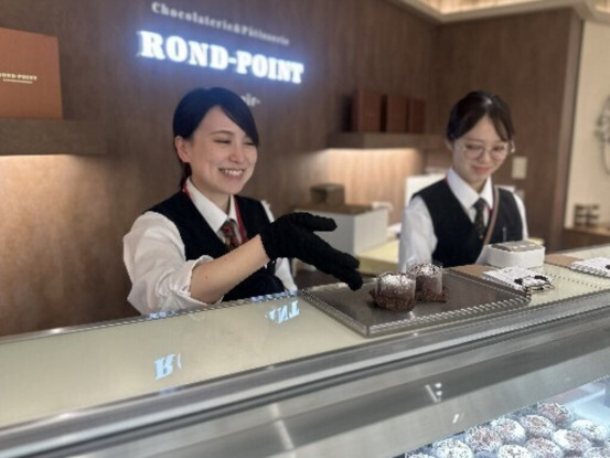 ショコラトリー ROND-POINT souvnir（ロンポワン スヴニール）グランスタ店 画像1