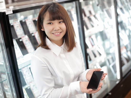 販売・買取などが主お仕事。接客が好きな方歓迎！