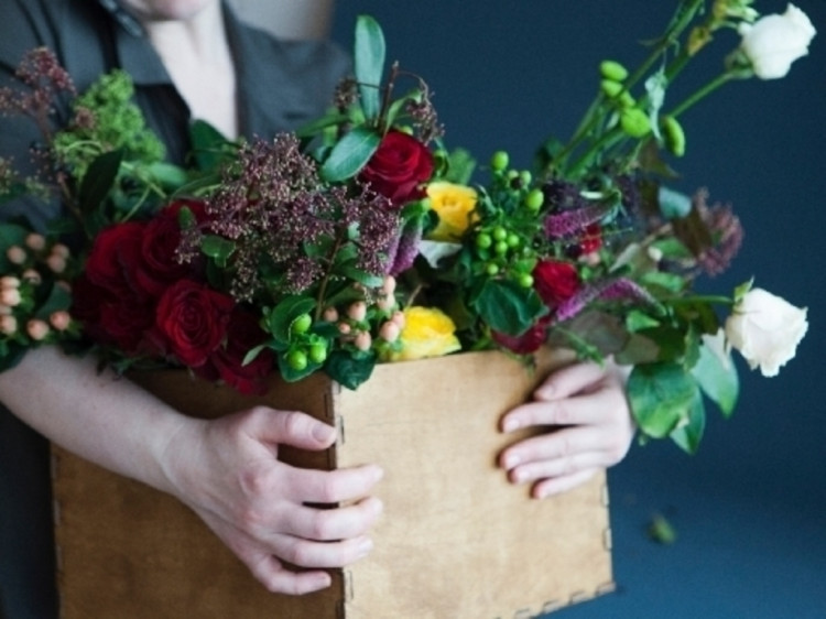 フラワーショップいしざか 本部 お花の荷分けのアルバイト パート求人情報 Joblist ジョブリスト 全国のアルバイト求人情報サイト