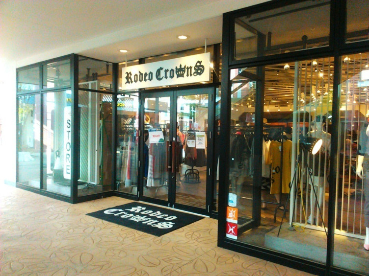 Rodeo Crowns ロデオ クラウンズ 三井アウトレットパーク入間店のアルバイト パート求人情報 Joblist ジョブリスト スマホであつめる みんなの街の求人はり紙