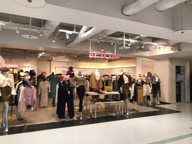 スピーガ 近鉄パッセ店のアルバイト パート求人情報 Joblist ジョブリスト スマホであつめる みんなの街の求人はり紙